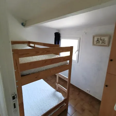 Villa Canaris For 4 With Garden Clim Parking And Sea View * Hyères
